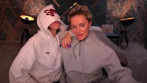 Ira brunette and Vika blonde online show from 11/29/25, 07:11