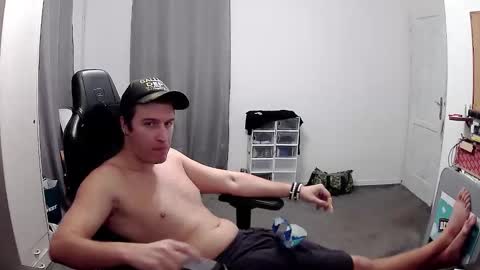 Snapshot of plkrisztian chatting on 10/26/25, 08:48 plkrisztian online show from 10/26/25, 08:48