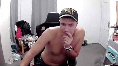 Snapshot of plkrisztian chatting on 11/09/25, 10:08 plkrisztian online show from 11/09/25, 10:08