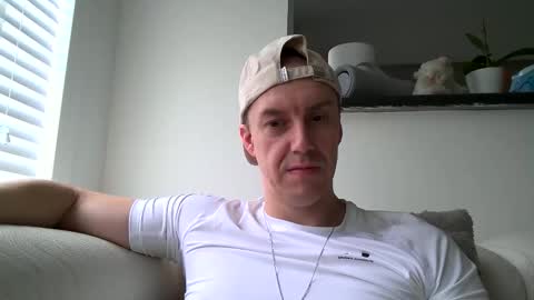 Kevin online show from 10/19/25, 08:48