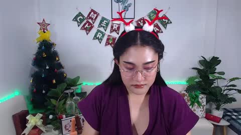 Ploysai online show from 12/11/24, 05:04
