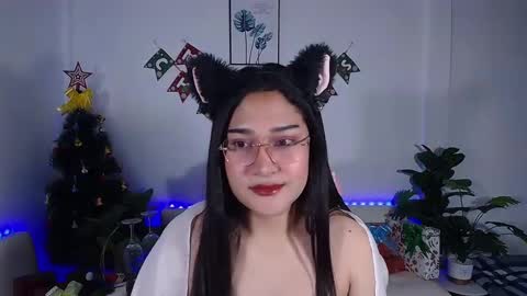 Ploysai online show from 12/18/24, 03:26