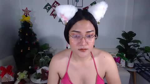 Ploysai online show from 12/27/24, 07:51