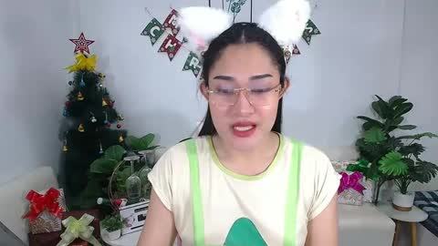Ploysai online show from 01/01/25, 01:59