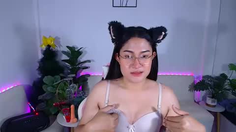 Ploysai online show from 12/20/25, 08:10