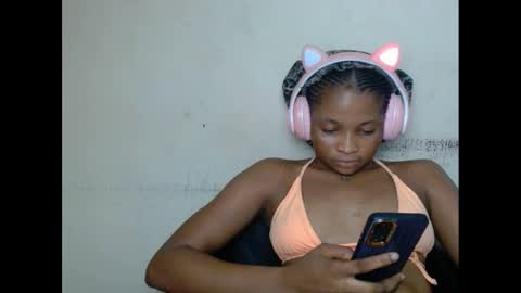 plumnjuicyx online show from 02/24/25, 02:37
