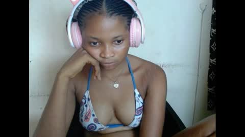 plumnjuicyx online show from 02/26/25, 12:03