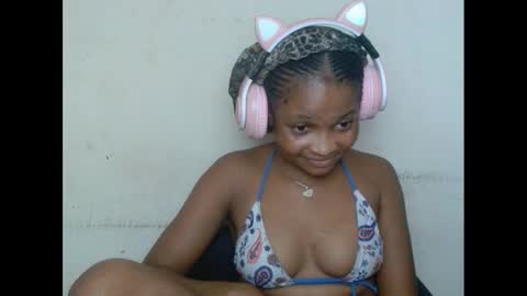 plumnjuicyx online show from 03/01/25, 01:40