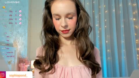 Sophie online show from 01/15/25, 01:52