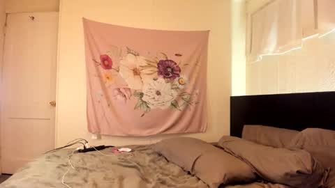 Goddess Pluto online show from 11/04/25, 10:31