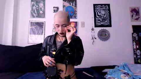    online show from 10/16/25, 09:49