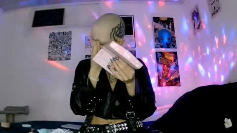    online show from 05/20/26, 12:06