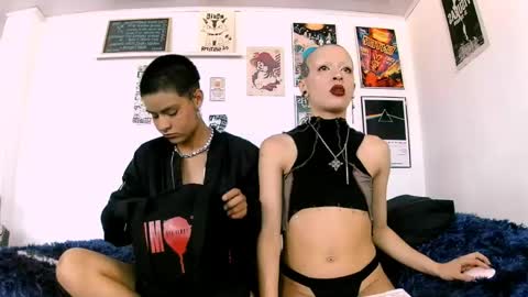    online show from 06/01/26, 01:35
