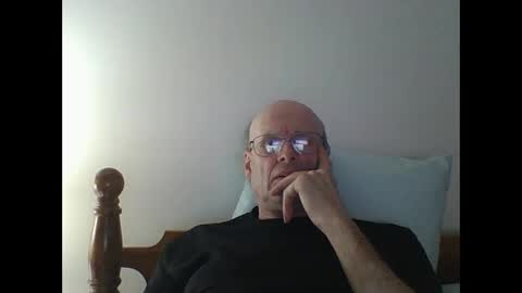 Snapshot of pmb11 chatting on 03/12/25, 07:59 trek 11 online show from 03/12/25, 07:59