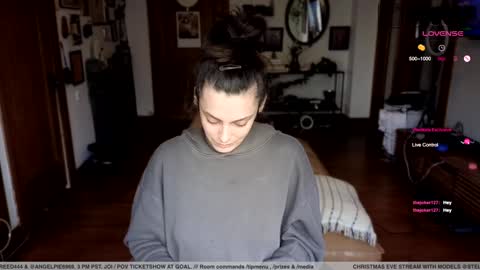 pnkgf online show from 12/22/24, 08:25