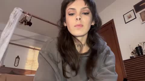 pnkgf online show from 02/20/25, 02:18