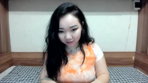 Erica online show from 03/05/25, 12:22