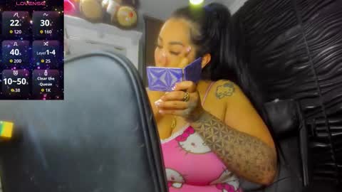 Snapshot of pocahontas_d chatting on 12/14/25, 07:58 catalina online show from 12/14/25, 07:58