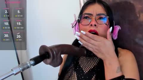 pocahontas_lantina online show from 12/15/25, 03:55