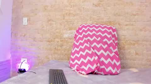 Pocahontas  online show from 11/12/25, 03:12