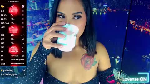 Snapshot of pocahontasexxy chatting on 12/17/24, 06:45 DaniellaBaby online show from 12/17/24, 06:45