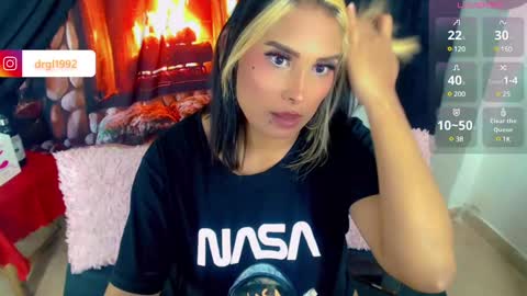 Snapshot of pocahontasexxy chatting on 02/13/25, 11:47 DaniellaBaby online show from 02/13/25, 11:47