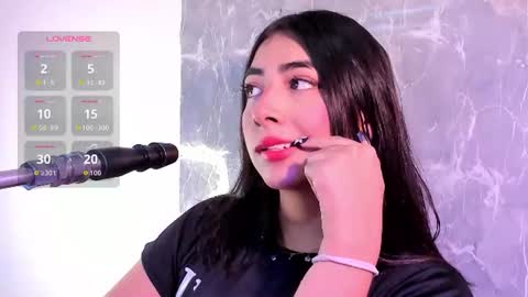 Snapshot of pocahontaslatinaa chatting on 07/07/26, 12:20 pocahonta online show from 07/07/26, 12:20