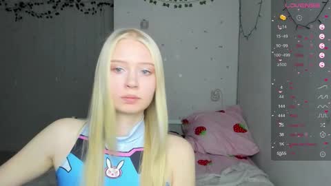 Mary online show from 10/20/25, 07:53