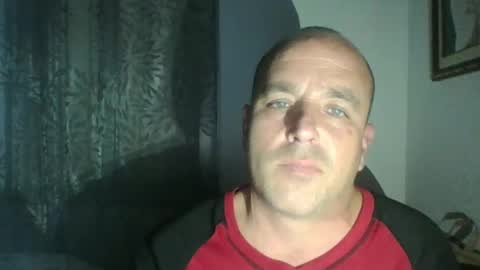 Snapshot of pocoyotop chatting on 12/15/24, 10:47 pocoyotop online show from 12/15/24, 10:47