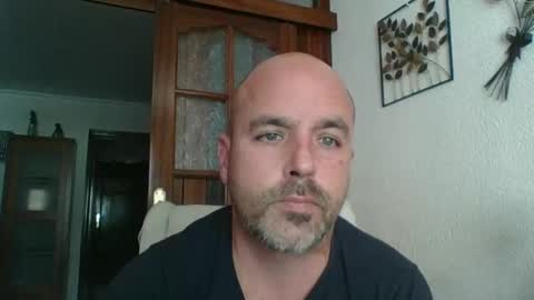 Snapshot of pocoyotop chatting on 01/10/25, 01:31 pocoyotop online show from 01/10/25, 01:31