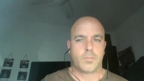 Snapshot of pocoyotop chatting on 01/29/25, 01:27 pocoyotop online show from 01/29/25, 01:27