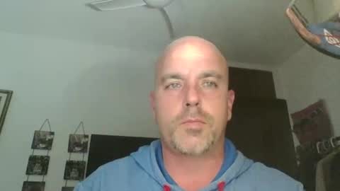 Snapshot of pocoyotop chatting on 02/09/25, 10:54 pocoyotop online show from 02/09/25, 10:54