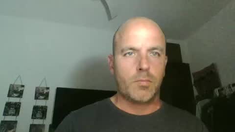 Snapshot of pocoyotop chatting on 02/26/25, 08:54 pocoyotop online show from 02/26/25, 08:54