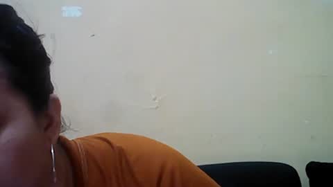 poisonousivy30 online show from 05/01/26, 05:39