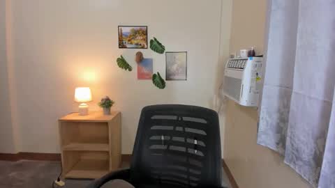 Snapshot of poisy_ivy chatting on 09/30/25, 05:07 poisy_ivy online show from 09/30/25, 05:07