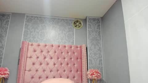 PAOLA or pola online show from 01/08/25, 11:21