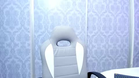 PAOLA or pola online show from 10/15/25, 02:22