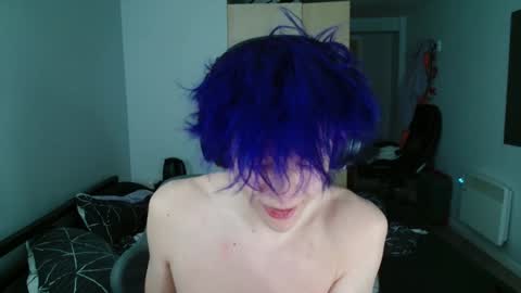 Snapshot of polarny05 chatting on 12/30/24, 08:58 Polarny online show from 12/30/24, 08:58