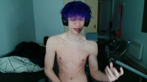 Snapshot of polarny05 chatting on 01/13/25, 11:49 Polarny online show from 01/13/25, 11:49