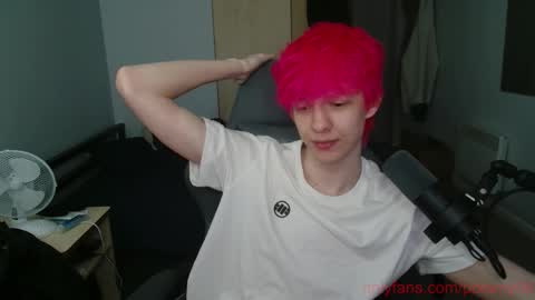 Snapshot of polarny05 chatting on 10/12/25, 07:46 Polarny online show from 10/12/25, 07:46