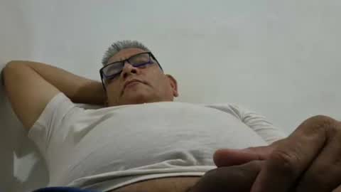 poli online show from 11/29/25, 06:38