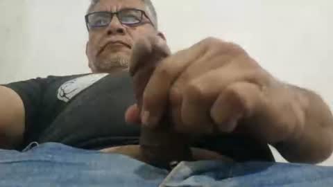 Snapshot of poli475 chatting on 02/18/26, 11:50 poli online show from 02/18/26, 11:50