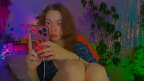 Snapshot of poli__ chatting on 06/19/26, 04:55 Martha online show from 06/19/26, 04:55