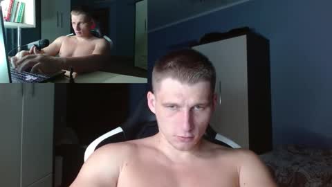 Snapshot of poliglotjoe chatting on 09/16/25, 03:07 Poliglot online show from 09/16/25, 03:07