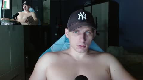 Snapshot of poliglotjoe chatting on 10/11/25, 04:05 Poliglot online show from 10/11/25, 04:05