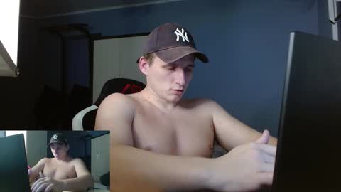 Snapshot of poliglotjoe2 chatting on 01/17/26, 02:38 Poliglotjoe2 online show from 01/17/26, 02:38