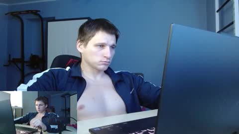 Snapshot of poliglotjoe2 chatting on 02/09/26, 01:15 Poliglotjoe2 online show from 02/09/26, 01:15