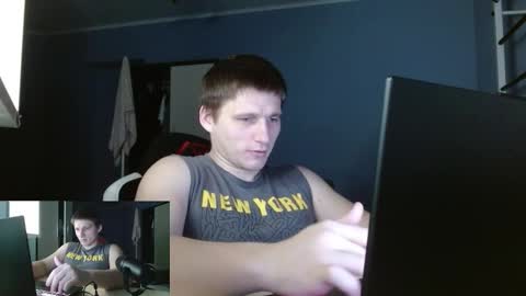 Snapshot of poliglotjoe2 chatting on 02/15/26, 03:31 Poliglotjoe2 online show from 02/15/26, 03:31