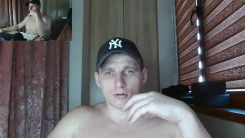Snapshot of poliglotjoe2 chatting on 03/28/26, 04:45 Poliglotjoe2 online show from 03/28/26, 04:45