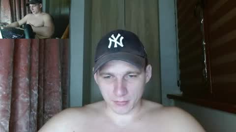 Snapshot of poliglotjoe2 chatting on 04/23/26, 02:13 Poliglotjoe2 online show from 04/23/26, 02:13